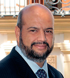 Enrique Zarza, abogado mercantilista defensor de inversores